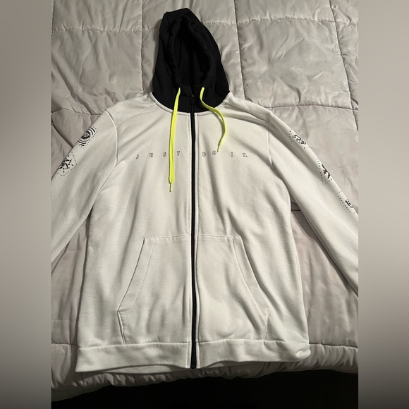 Nike Men’s lightweight fleece zip hoodie - Men size M - Picture 2 of 4